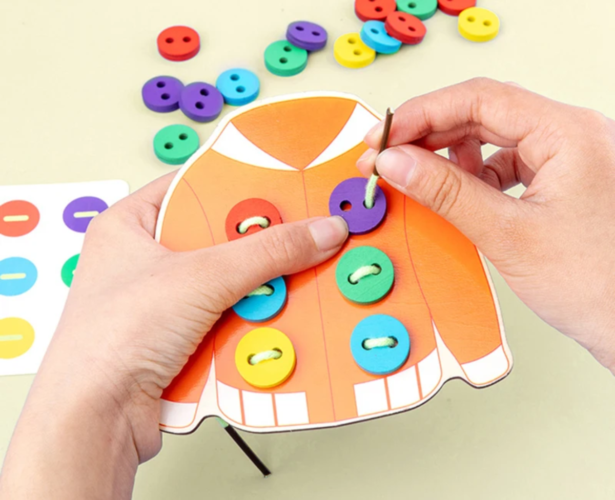 Early education clothes button 6